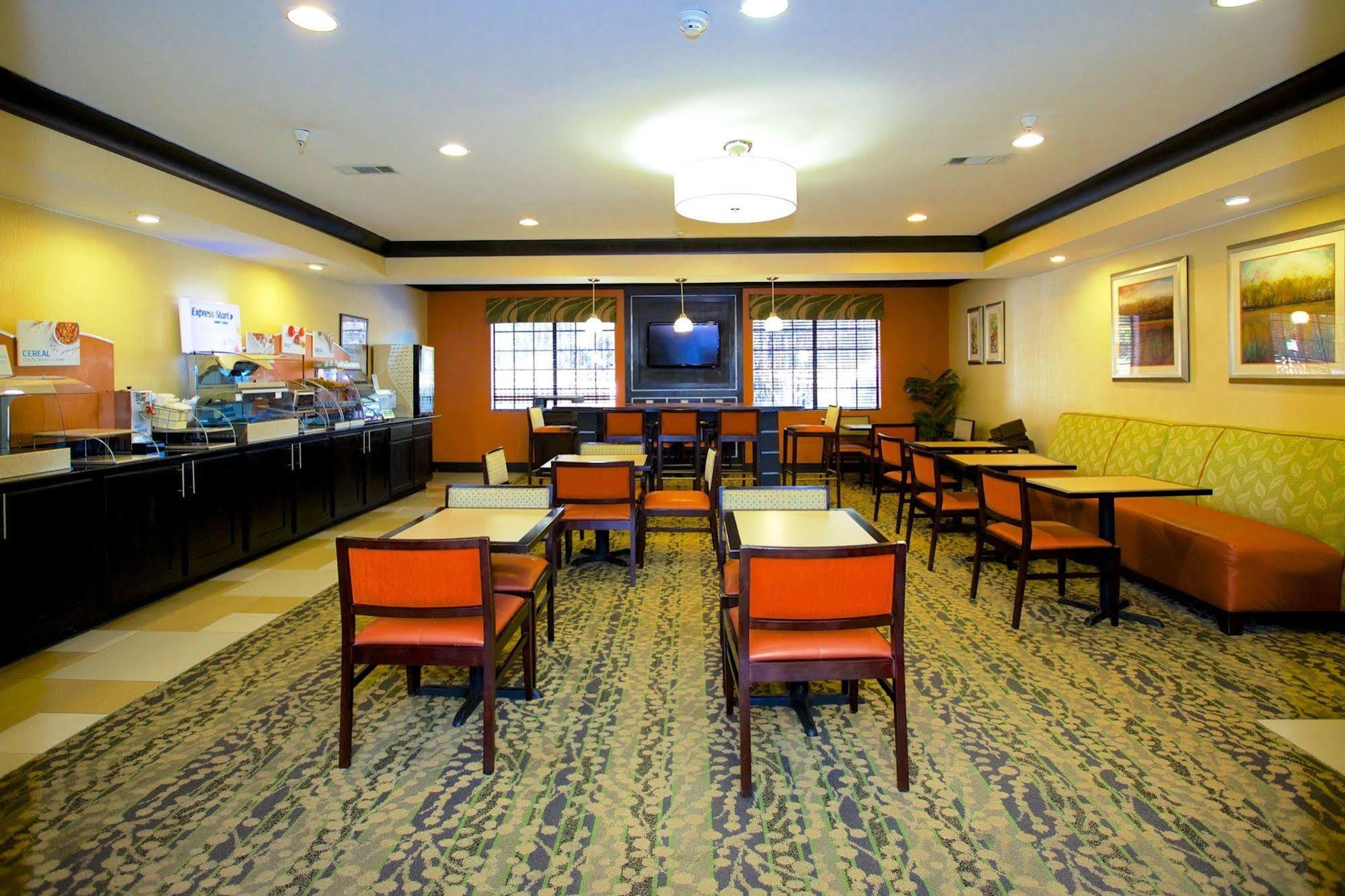 Holiday Inn Express Hotel & Suites Kennesaw Northwest - Acworth By Ihg Exterior foto